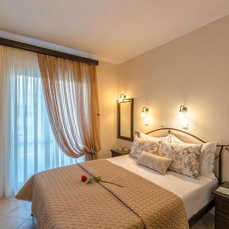 Niki Apartments Chrisi Ammoudia Eksteriør billede